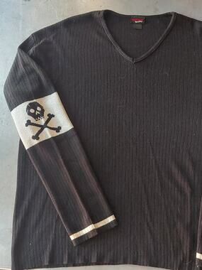 Switchblade Stiletto Sweater HALLOWEEN sweater SKULL crossbones OS